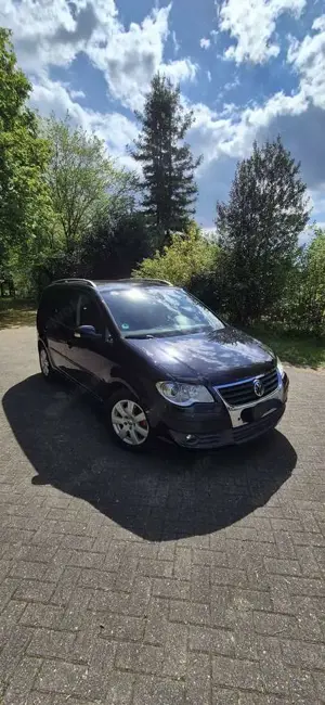 Volkswagen Touran 2.0 TDI DPF United