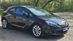 Opel Astra GTC 1.4