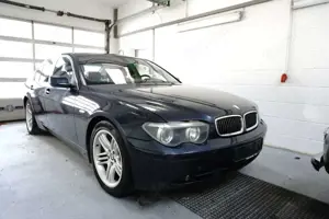 BMW 745 745i Motor läuft - sonst verschlissen -