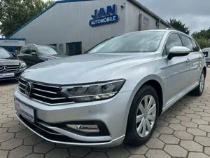 Volkswagen Passat Variant Business ACC PDC Kam LED