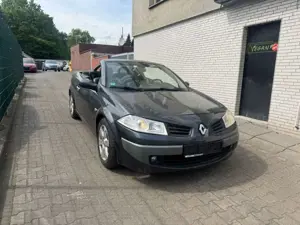 Renault Megane II Coupe / Cabrio Dynamique TÜV NEU