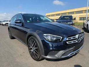 Mercedes-Benz E 220 d 4Matic All-Terrain Pano Kamera AHK LED
