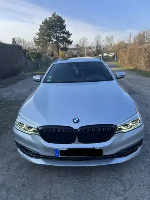 BMW 530 530d Touring XDrive Aut. Sport Line