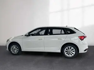 Skoda Scala 1.0 TSI SELECTION LED Apple CarPlay Alu Bild 2