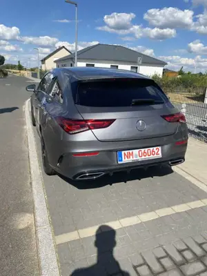 Mercedes-Benz CLA 200 Shooting Brake 7G-DCT AMG Line AHK NAVi E-HECK SHZ Bild 2