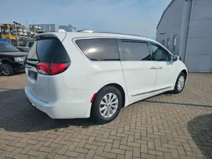 Chrysler Pacifica 3.6L V6 . TWA.PDC.Sitz.Heizung.