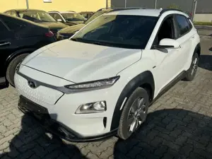 Hyundai KONA Advantage R.Cam Navi Krell Wärmepumpe SHZ