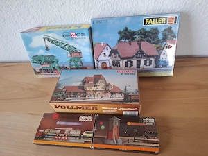 Spur Z - 5 verschiedene Bausätze - Märklin, Vollmer, Kibri + Faller OVP und ungebaut