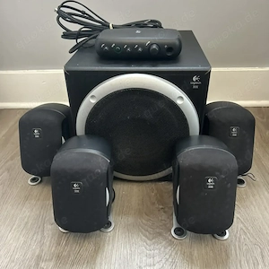 Musikanlage Logitech Z-560 Surround Sound Lautsprecher System 5.1 THX Zertifiziert