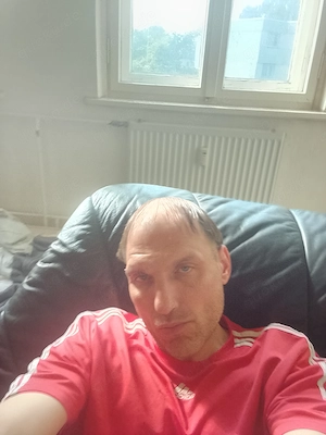 Ich42suche hier nach Reinickendorf gezogen Suche dich mit Lust auf ein persönliches Sex zusammen 