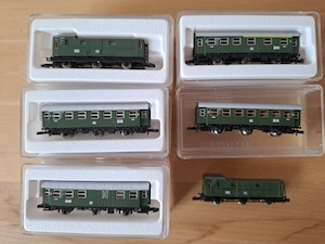 Märklin mini-club Spur Z 6-teiliges Set 3-achsiger Wagen der DB tw. OVP