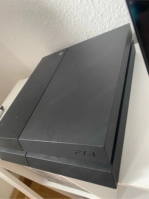 ps4 mit HDMI, Kabel und Controller und Ladekabel für den Controller Bild 4