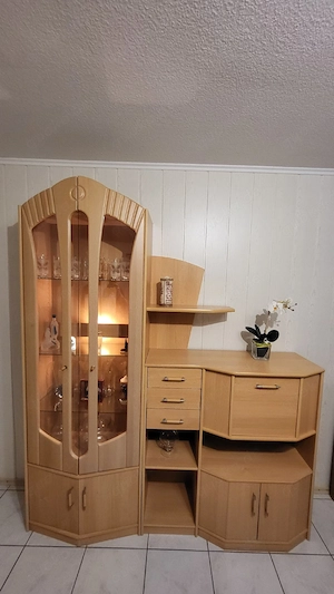 Wohnwand 210 x 175 x 41,5 cm Schrank mit Licht TOP