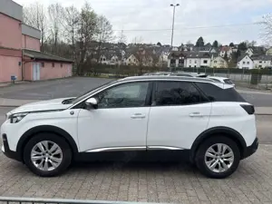 Peugeot 3008 Bild 3