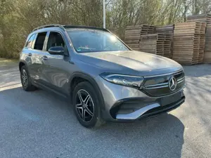 Mercedes-Benz EQB 300 EQB 300 4Matic AMG Line