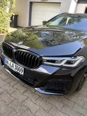 BMW 530 530d xDrive Touring Aut. M Sport Edition