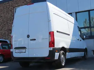 Mercedes-Benz Sprinter Bild 4