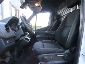 Mercedes-Benz Sprinter Bild 5