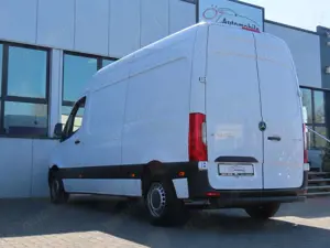 Mercedes-Benz Sprinter Bild 3