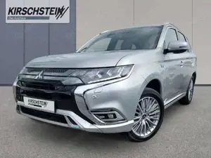 Mitsubishi Outlander Top 4WD 2.4 WR LED ACC GSD