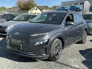 Hyundai KONA Select R.Cam dig.Cockpit SHZ LED ACC DAB