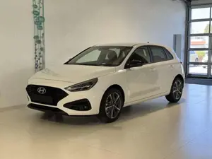 Hyundai i30 GO! Plus 1.5 DPI 71 kW (97 PS) 5 Jahre Garantie...