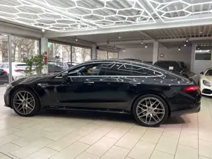 Mercedes-Benz AMG GT 43 4MATIC+ Leder 360° RueFaKa HeadUp Keyless Navi Bild 4