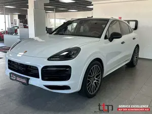 Porsche Cayenne Coupe E-Hybrid Sport-Design AHK 360°