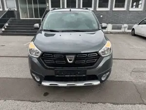 Dacia Lodgy Stepway 7 Sitzplätze