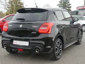 Suzuki Swift 1.4 M-Hybrid Sport Sitzheizung Navi PDC Bild 5