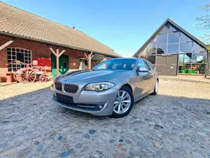 BMW 525 525d Automatik/ Panorama Dach -AHK