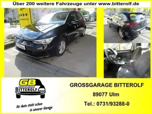 Volkswagen Golf VIII Life 1.0eTSI DSG Limousine Navi/SHZ/PD