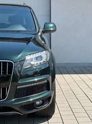 Audi Q7 3.0 quattro/3xS-Line/Bi-Xen/360°/7Stz/AhK/20"