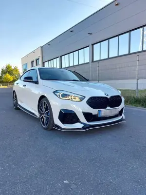 BMW 235 M235i xDrive UNIKAT Bild 2