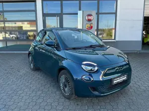 Fiat 500e Icon Lim 42 kWh *Komfort-  Winterpaket*