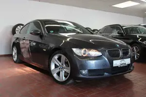 BMW 325 i Coupe Automatik*Navi
