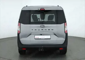 Ford Tourneo Courier Bild 4