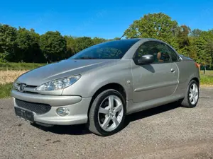 Peugeot 206 CC 1.6 Roland Garros Klimaauto. Leder