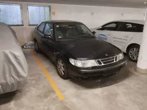 Saab 900