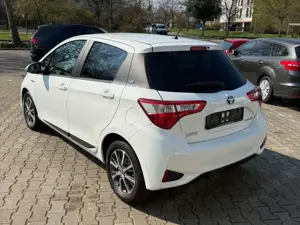 Toyota Yaris Bild 4
