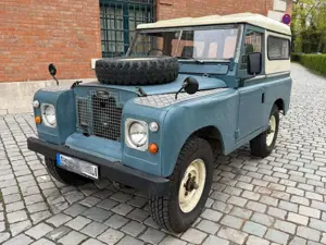 Land Rover Series LR88 BMW 2,5TurboDiesel Motor Kurzrad.