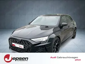 Audi RS3 RS 3 Sportback S tr. Vmax280 PANO Matrix S-Abgas