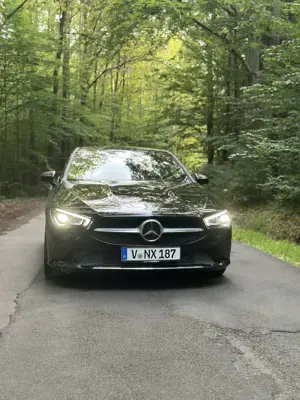 Mercedes-Benz CLA 180 7G-DCT Progressive