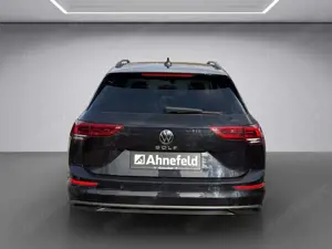 Volkswagen Golf VIII Variant 2.0 TDI Life DSG ACC LED Bild 5