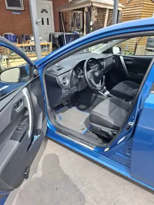 Toyota Auris Auris 1.8 VVT-i Hybrid Automatik Comfort
