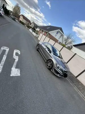 Mercedes-Benz CLA 250 CLA 250 7G-DCT AMG Line
