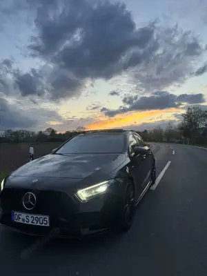 Mercedes-Benz A 35 AMG Mercedes A35 AMG