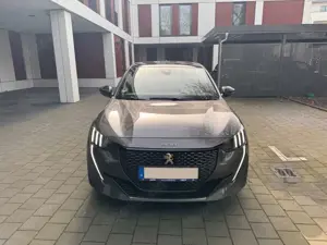 Peugeot 208 Bild 3