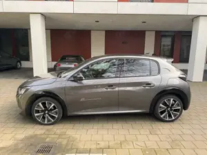 Peugeot 208 Bild 5