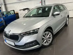 Skoda Octavia 2.0 TDi Combi **Navi*LED*SHZ*PDC*Temp**